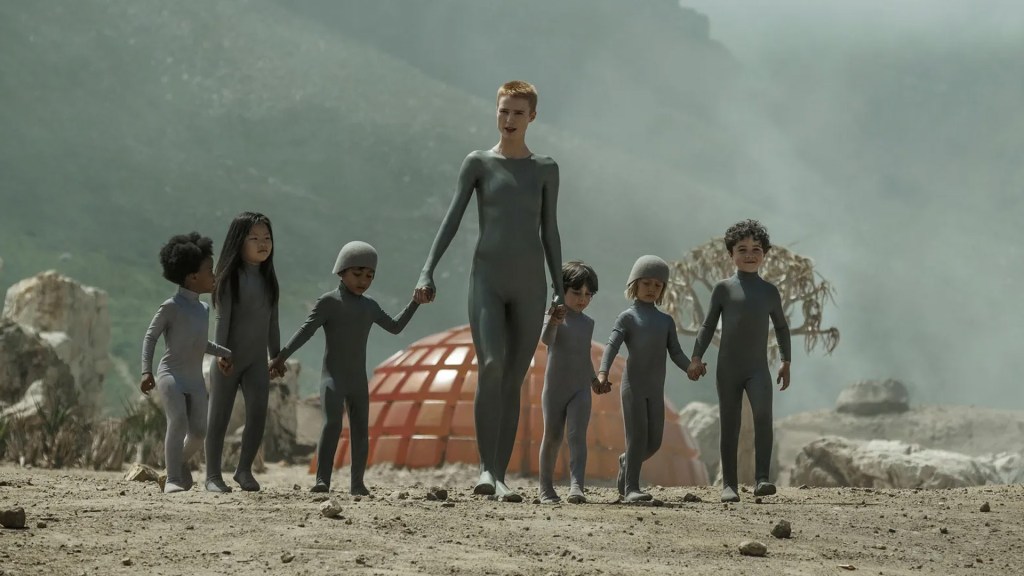 Seriereview: Raised by Wolves (seizoen 1)