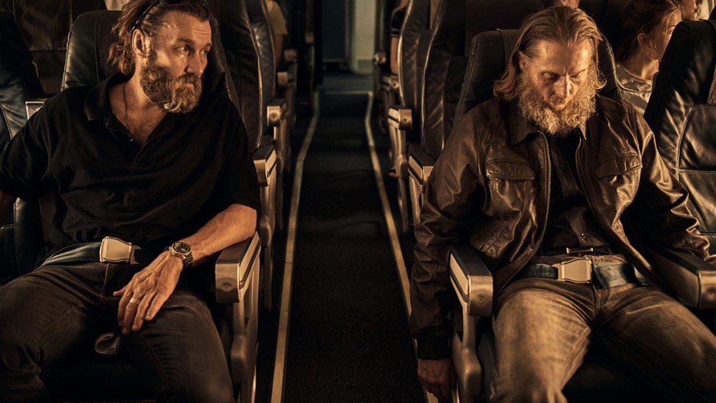 Filmreview: The Stranger