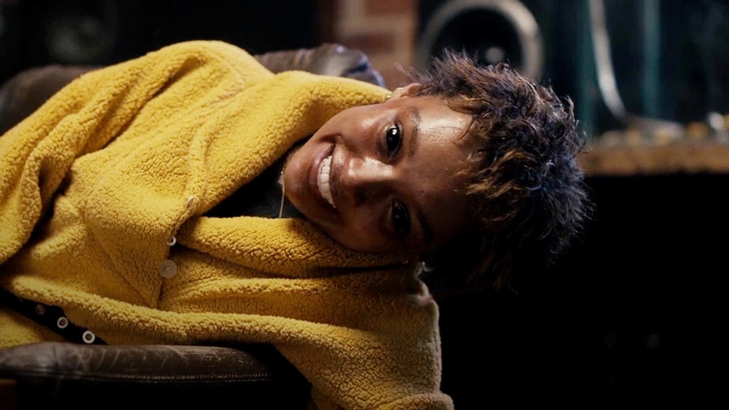 Filmrecensie: Talk to Me – Horror met gebalsemde hand als poort naar het hiernamaals