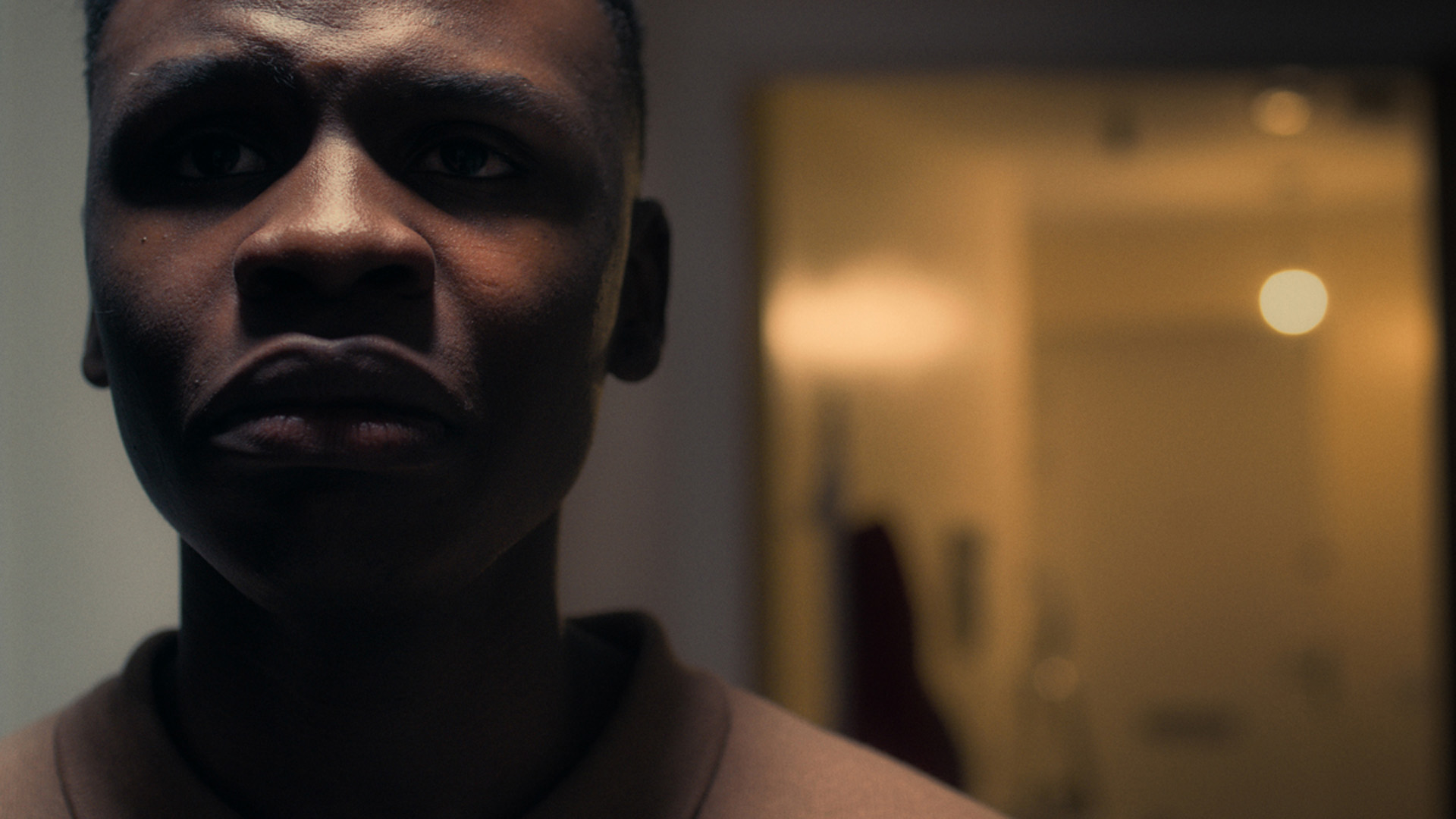 Filmrecensie : The Difference Between Us 