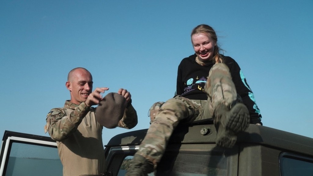 Filmrecensie: Cuba & Alaska – Tussen bommen en bandages