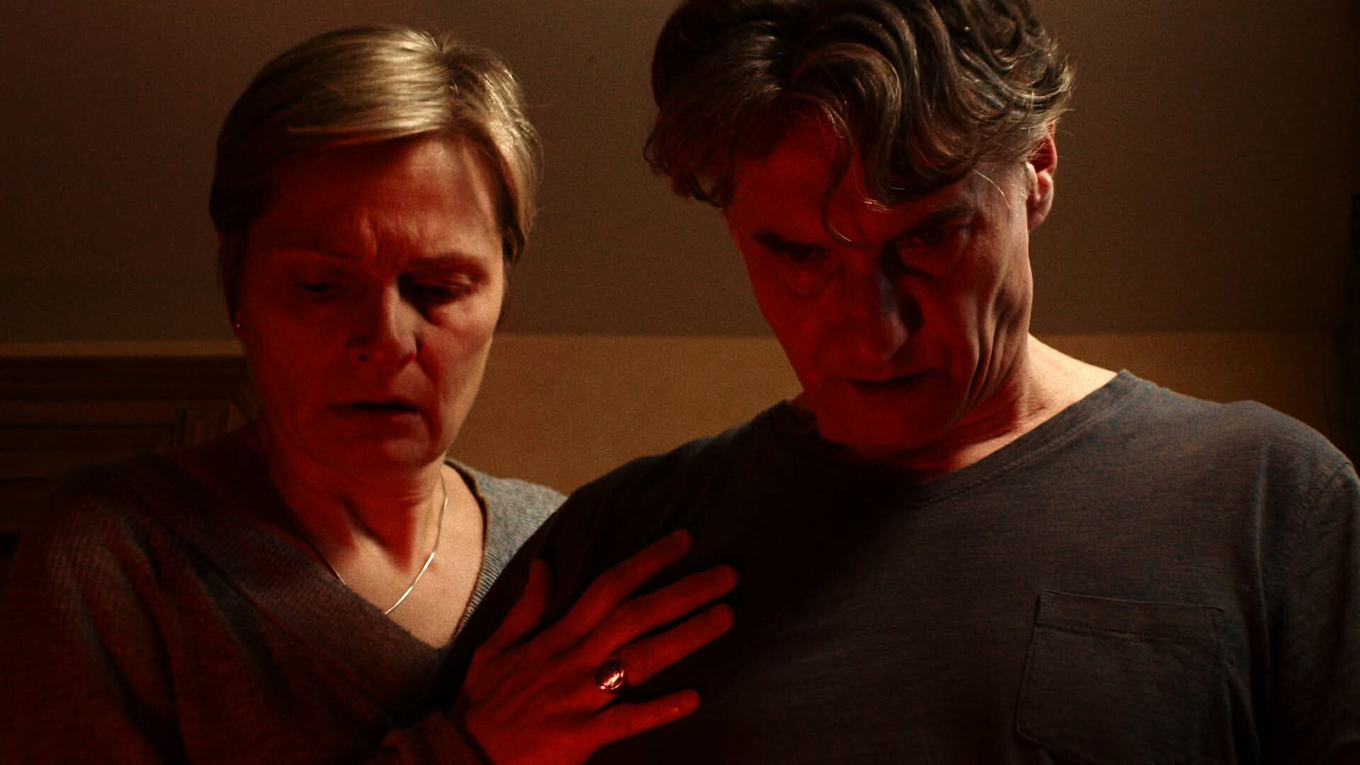 Filmrecensie: Tenebræ Salis: Niet elke lamp brengt licht
